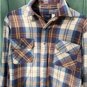 Wrangler heavy duty Flannel Shirt, Large